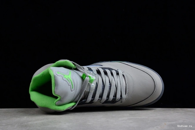 DM9014-003 Jordan (2022)  Bean Air 5 Retro Green 0711